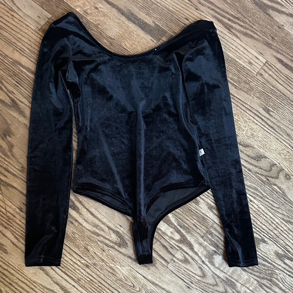 NYTT Shinestar Black Velvet Bodysuit One Piece XS EUC